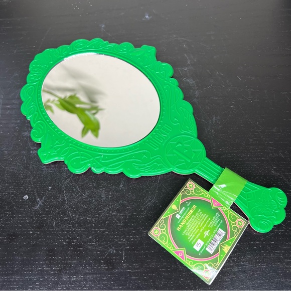 NEW Target Bullseye Playground Wicked Double Sided Mirror - Picture 3 of 4